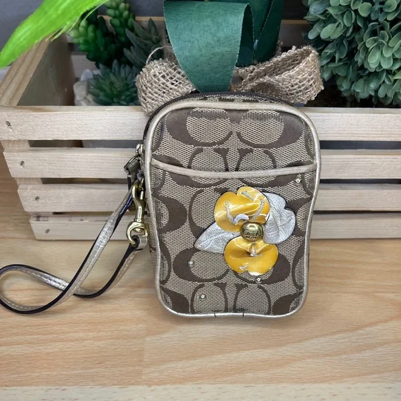 Coach Signature Brown Wristlet - Picture 1 of 12